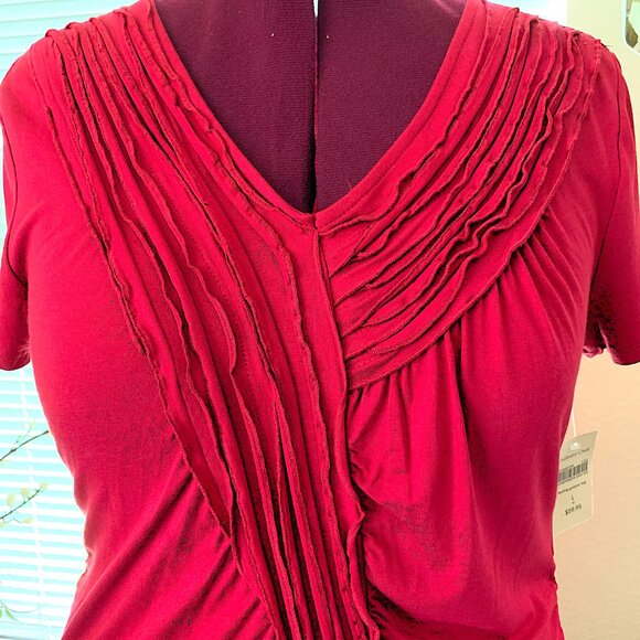 NWT Coldwater Creek Raspberry Top Asymmetrical Front Pintuck Accents size Large - Picture 6 of 8